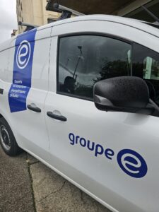 Groupe E - Flotte d'utilitaires marqués - Adhésif vinyle.